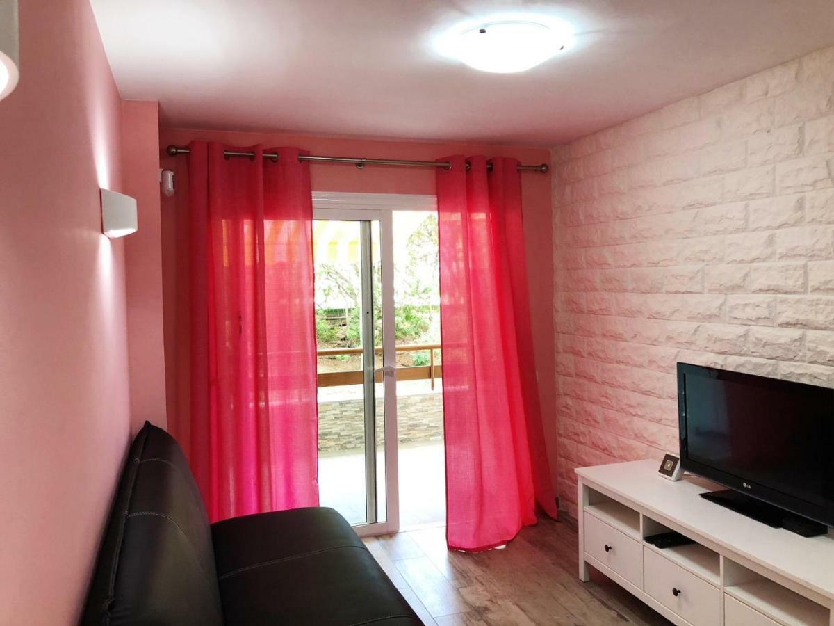 Lovely 1-Bedroom Apartment With A Big Terrace, Las Americas, Tenerife Арона Экстерьер фото